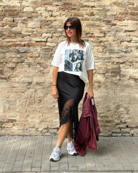 Falda SATINADA Encaje