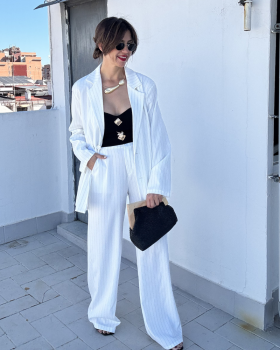 Traje DIPLOMATICO Blanco