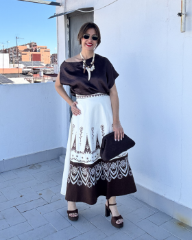 Falda BORDADA Midi