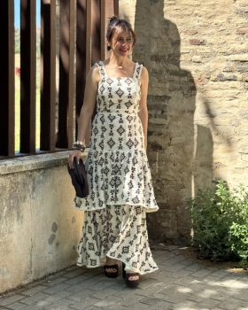 Conjunto ETNICO Marrón