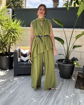 Conjunto ASIMETRICO Verde...